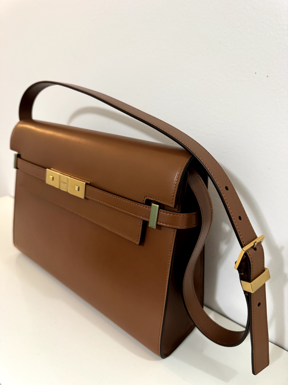 SAINT LAURENT CAMEL MANHATTAN SHOULDER BAG
